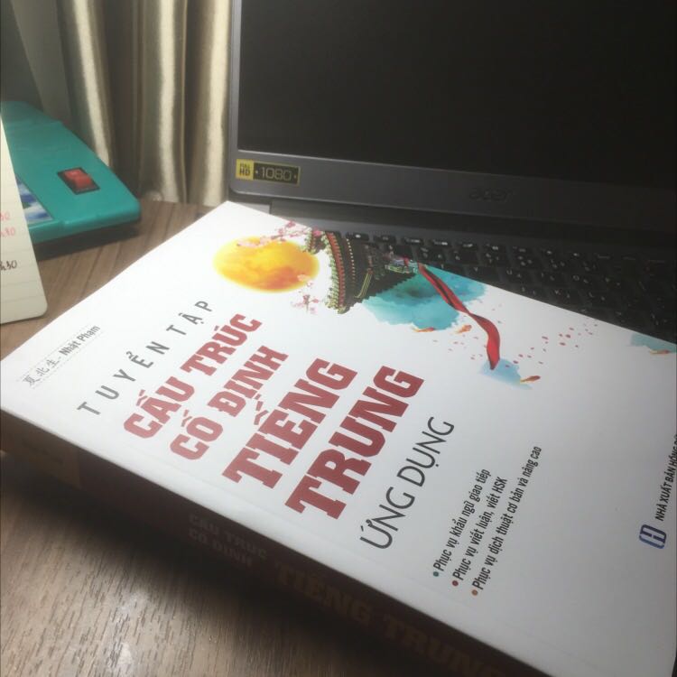 Sách rất đẹp, cầm chắc tay, đóng gói cẩn thận, có hỗ trợ nếu ko có thiết bị chạy DVD