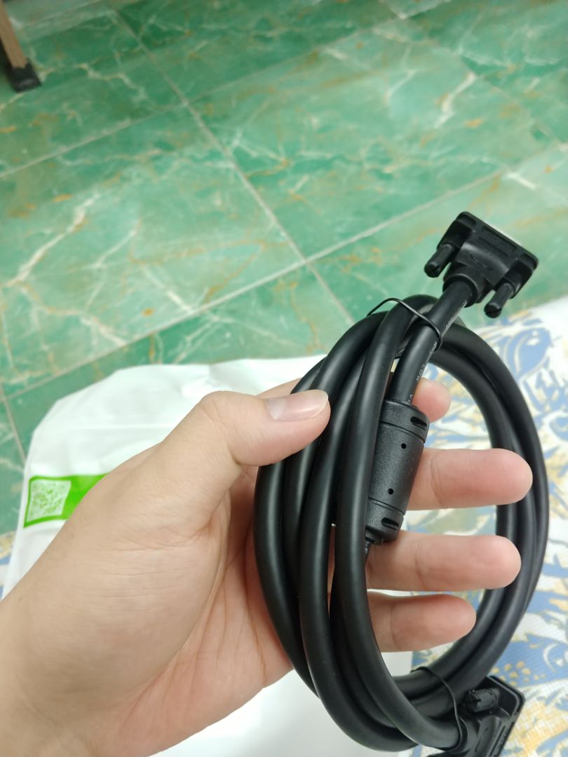 Giao rất nhanh, chỉ sau một ngày khi đặt. Đóng hộp tốt, sản phẩm như hình, chất lượng rất ổn, gắn vào màn lên ngay! Giao rất nhanh, chỉ sau một ngày khi đặt. Đóng hộp tốt, sản phẩm như hình, chất lượng rất ổn, gắn vào màn lên ngay!