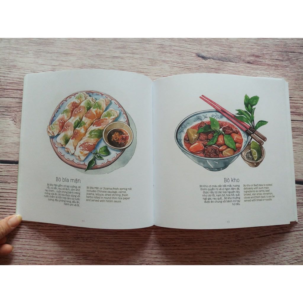 Bao bì đẹp, đóng gói cẩn thận, giao hàng nhanh chóng. Sách có song ngữ Anh - Việt rất thích hợp cho việc tặng cho bạn bè trong và ngoài nước. Hình ảnh bắt mắt, nội dung lôi cuốn, nhiều kiến thức hay về ẩm thực Việt Nam