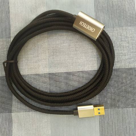 Kiếm mãi mới thấy em này, bạn mình xài thấy tốt nên giới thiệu mua. mua ngay đợt sale nên giá khá mềm- sản phẩm nhìn chắc chắn, truyền tải dữ liệu nhanh, dây dài 2m nên rất tiện lợi,....