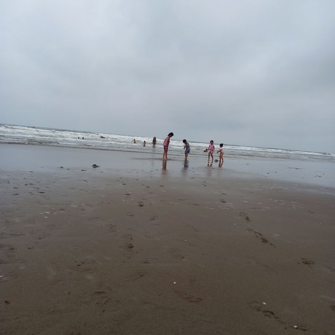 shop bọc cẩn thận có chống xốc bằng xốp nhựa.nói chung hàng giao cẩn thận,chu đáo.gửi 5 sao cho shop ạ