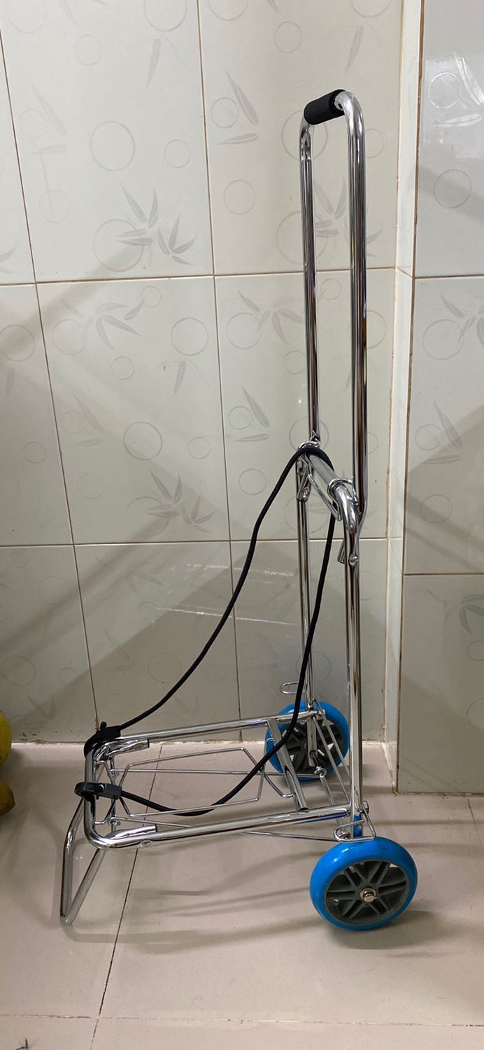 Hàng đẹp đúng quản cáo, bánh xe đẹp chất lượng, khung xe chắc chắn. Sản phẩm đáng mua thích hợp đi chợ hoặc gấp gọn trong cốp oto kéo đồ