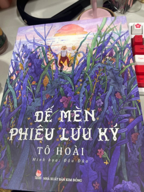 Quá là đẹp tuyệt vời . Mình rất thích . Màu đẹp , giấy dày chất lượng , tranh vẽ rất đẹp . Nói chung là quá rẻ á .