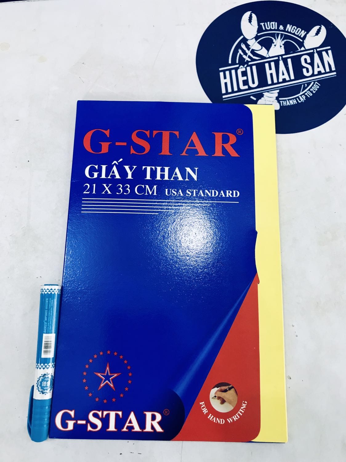 Sản phẩm đúng hình. Giấy size tầm cỡ A4 thôi. Giao nhanh