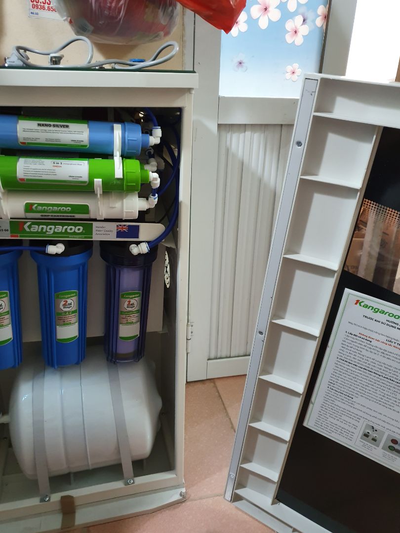 hàng vỡ tanh bành cánh cửa rơi ra. bảo đổi hôm nay là ngày thứ 7 ko phản hồi. quá nhọ đây là lần cuối. bán đắt hơn ngoài 5 lít.