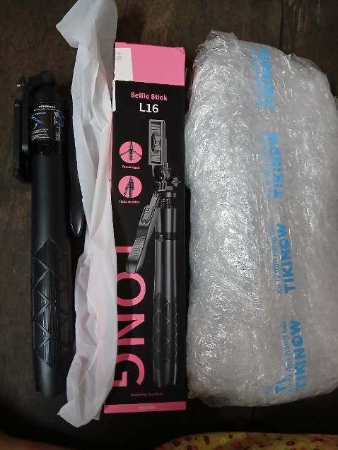 Không hài lòng, giao hàng thiếu phụ kiện. Không hài lòng, giao hàng thiếu phụ kiện.