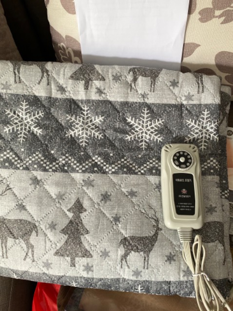 Hàng giao sớm hơn quy định
Nhưng không đúng với mẫu hàng đã đặt