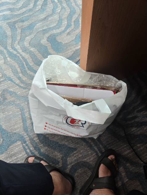 Trước đây đã sử dụng rất tốt. Muốn mua tặng thì nhận hàng mở ra chỉ cân hiện đến số 20kg. Phải gửi lại bảo hành