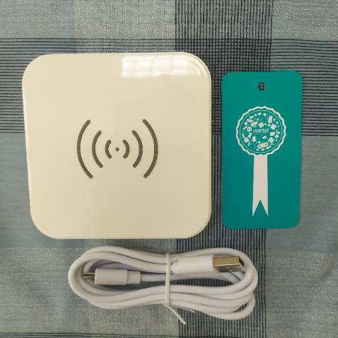 Thấy giá mềm nên mua về dùng thử, đánh giá ban đầu khá là ok, còn độ bền thì sau này mới biết được nhưng thấy Shop tư vấn bảo hành 18 tháng đổi mới nếu bị lỗi nên cũng yên tâm, mọi người nên mua nhé