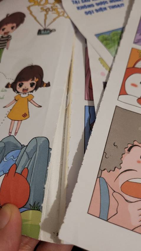 Chất lượng đóng sách quá tệ,bé chỉ mở đến lần thứ 2 là rớt