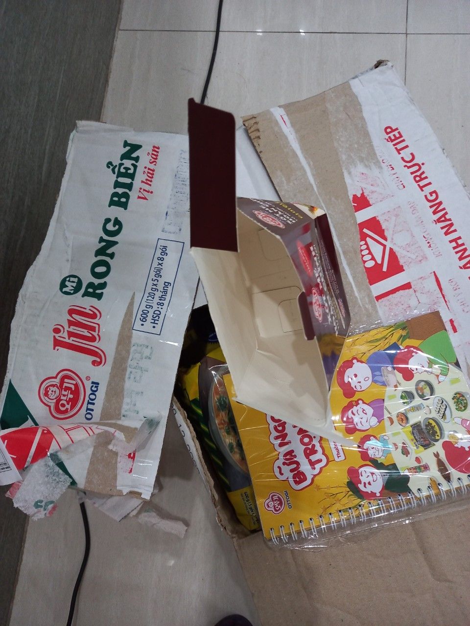 giao hàng rất nhanh. hàng date mới và rẻ hơn các sàn khác + aeon ạ