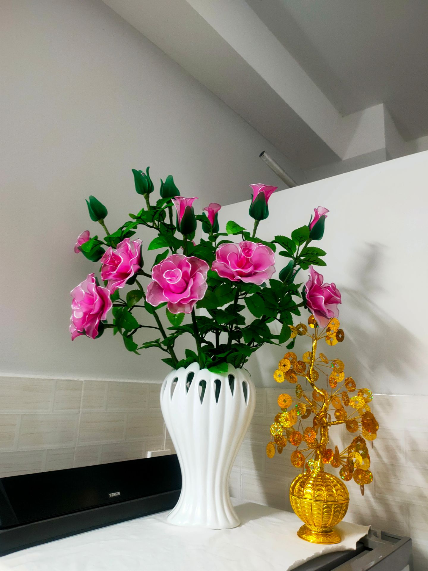 Bình hoa rất đẹp và sang nha