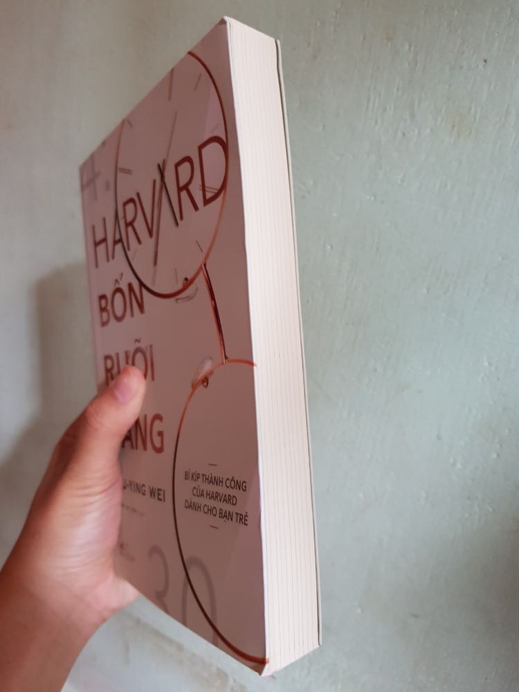 THẤT VỌNG TRÀN TRỀ VỀ TIKI

📅 Sau hơn 2 tháng 10 ngày, với hơn 3 thư complaint thấm đẫm sự phẫn nộ, thay vì nhận được những cuốn sách hoàn chỉnh thì mình nhận được cuộc gọi “Hoàn tiền cho quý khách”.

Đặt hàng từ ngày 8/8, sau 14n ngày chờ đợi (n là số lần TIKI xin quý khách đợi thêm) thì ngày 04/10 mình nhận được thùng hàng như bị PET gặm với 3 cuốn sách không muốn nhìn lần nữa. "OK, I'm feeling just fine, fine, fine...". Tiếp tục hành trình viết *** complain thì mình nhận được phản hồi đổi hàng, nhưng đời không như là mơ, sau tất cả 19/10 TIKI lại tạt 1 gáo nước lạnh vào mặt KH khi liên hệ báo sách hết hàng và hoàn tiền. Cạn lời! Tốc độ xử lý đơn hàng của TIKI quá đỉnh…

70 ngày – gấp 1.5 thời gian gửi hàng sea đi Mũy. Mình đã quá phí phạm thời gian cho TIKI!

“NẾU KHÔNG GIAO ĐƯỢC HÀNG XIN ĐỪNG NHẬN ĐƠN. NẾU KHÔNG GIAO ĐƯỢC HÀNG ĐÚNG HẠN XIN ĐỪNG QUẢNG CÁO GIAO HÀNG SIÊU NHANH.

#SayGB