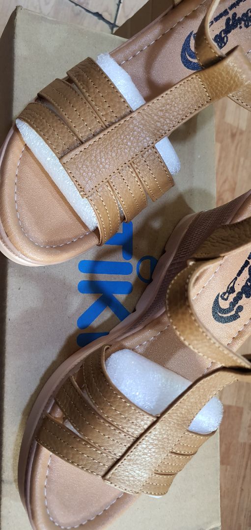 Giày đi dễ, êm chân !