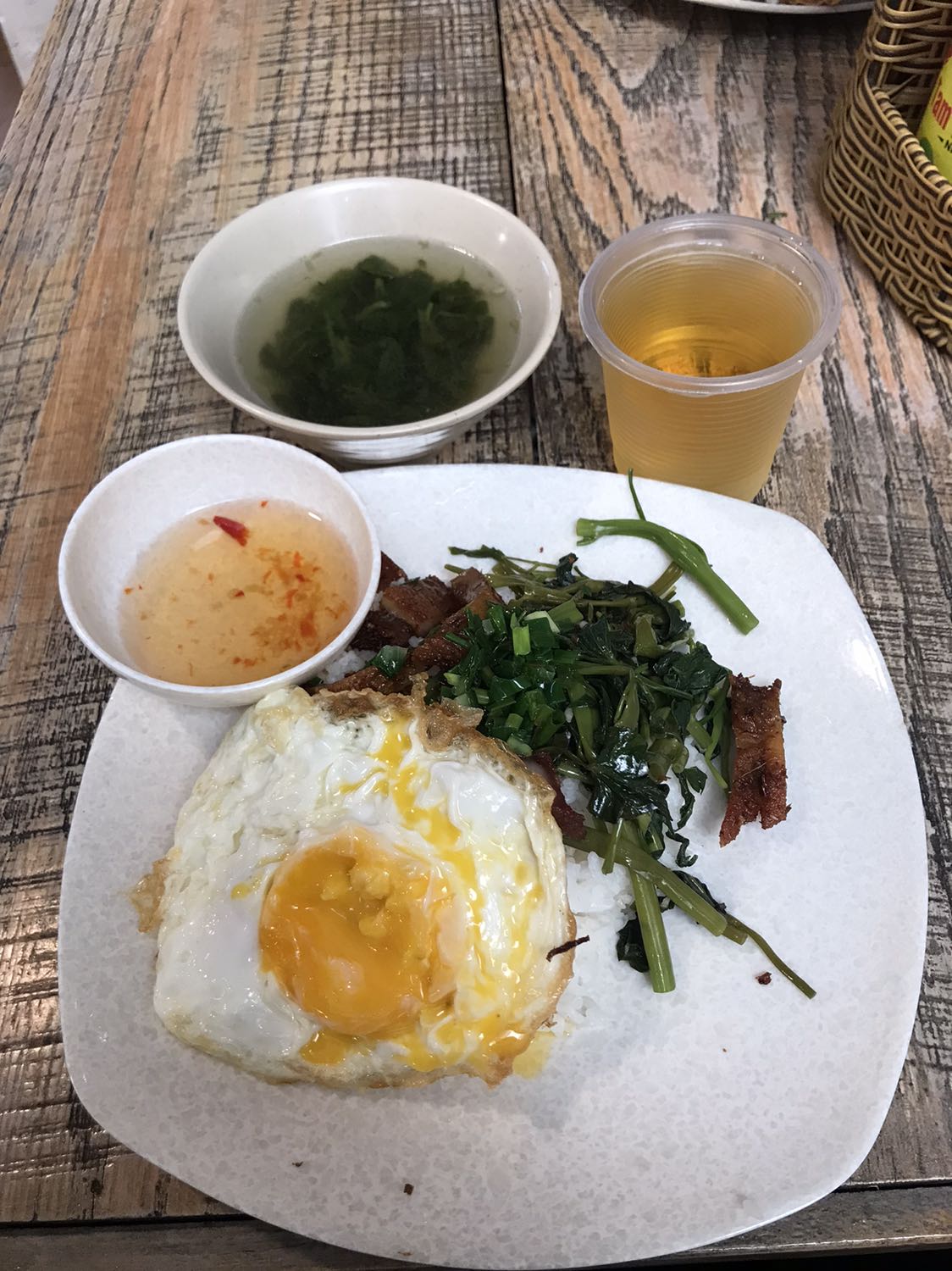 san pham chat luong , tuy nhien giao hơi lâu xíu