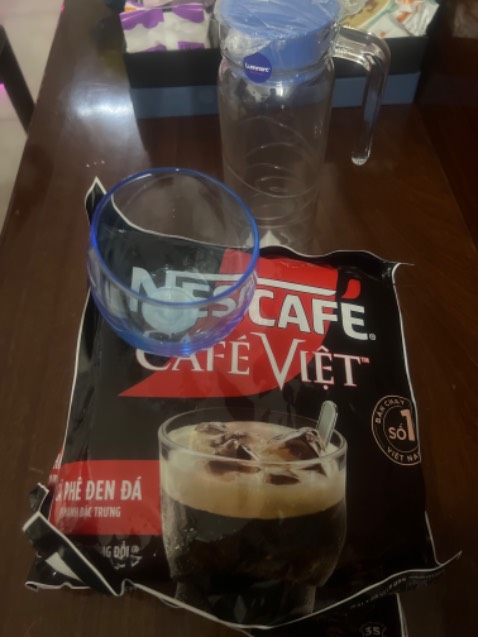 Chưa dùng thử nhưng Nescafe là đặc biệt nổi tiếng rồi, nhận được quà tặng rất đẹp. Cảm ơn shop