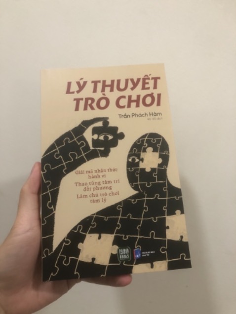 Tiki giao hàng nhanh, đóng gói ok. Sách mới và đẹp, không bị trầy xước, nội dung dễ hiểu nhưng chưa đi sâu, cần phải tìm hiểu thêm nếu muốn nghiên cứu sâu về Game Theory