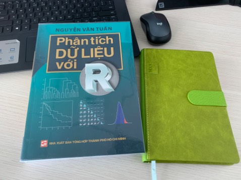 Sách hay, nội dung viết chi tiết và dễ hiểu. Người không có chuyên môn vẫn xem được