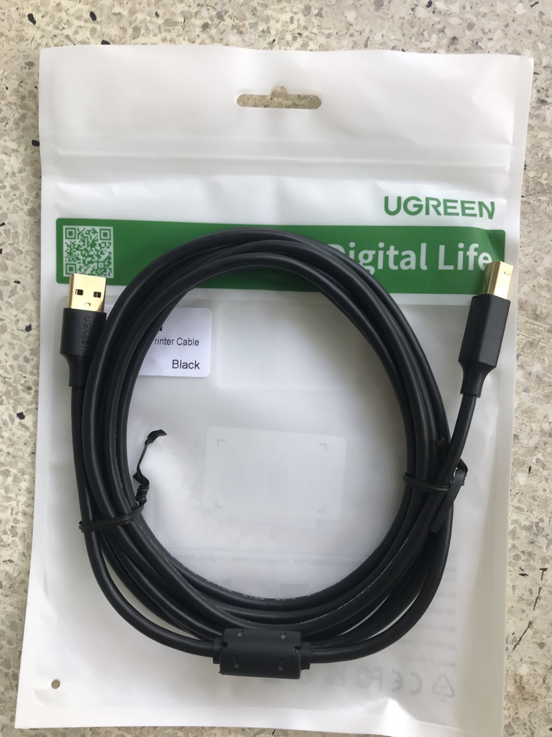 Hàng đóng gói đẹp, kỹ và chắc chắn. Hàng mới, chính hãng và bao bì đẹp. 

Cám ơn Tiki