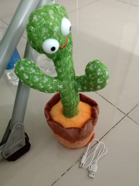 Bắt âm để ghi âm rất nhạy. Chậu xương rồng và cáp sạc đầy đủ. Bé nhà mình rất thích. Bắt âm để ghi âm rất nhạy. Chậu xương rồng và cáp sạc đầy đủ. Bé nhà mình rất thích.