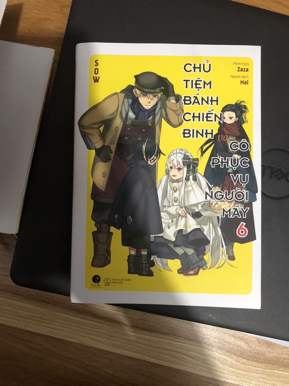 Sách đẹp giao nhanh lắm mn 
Mà nội dung phần giới thiệu có hơi lạ:))))