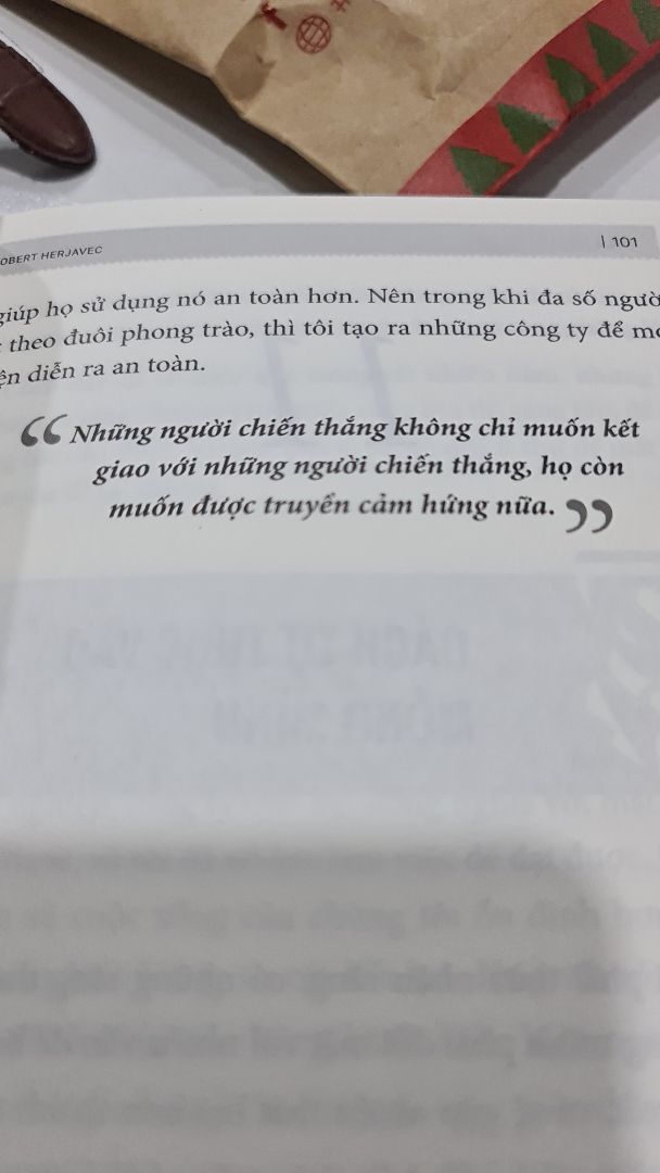 Nội dung tương đối thực tế. 
Giao hàng rất nhanh. Đóng gói cẩn thận. Sách mới hoàn toàn. Sẽ tiếp tục ủng hộ Tiki và Shop.