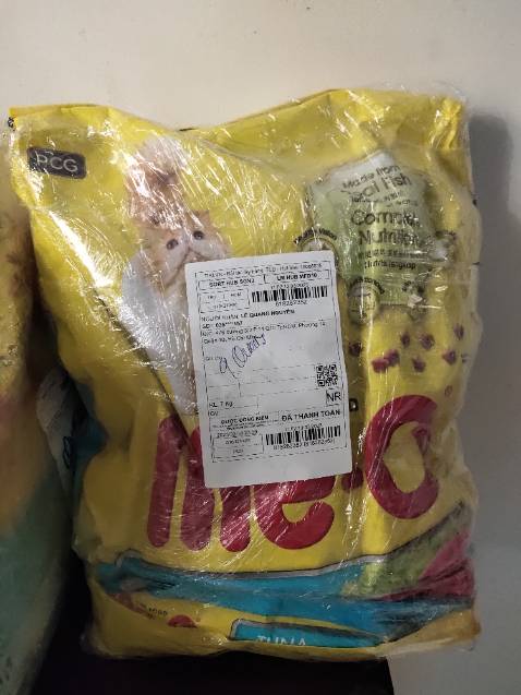 Giao hàng đúng hẹn, nhân viên giao hàng OK. Đã mua nhiêu lần nên yên tâm. Có điều nhữnh hôm trước, chưa có giảm phí vận chuyển nên tổng giá của đơn hàng còn khá cao so với các sàn khác. Giao hàng đúng hẹn, nhân viên giao hàng OK. Đã mua nhiêu lần nên yên tâm. Có điều nhữnh hôm trước, chưa có giảm phí vận chuyển nên tổng giá của đơn hàng còn khá cao so với các sàn khác.