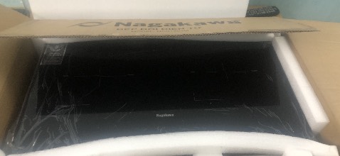 Đề nghị đổi hàng hoạt hoàn tiền về cho mình. Sản phầm mua mới mà rỉ sét và tróc nhựa dây điện và bọc sản phẩm lại nằm ở dưới đấy thùng. Cứ như hàng cũ vậy