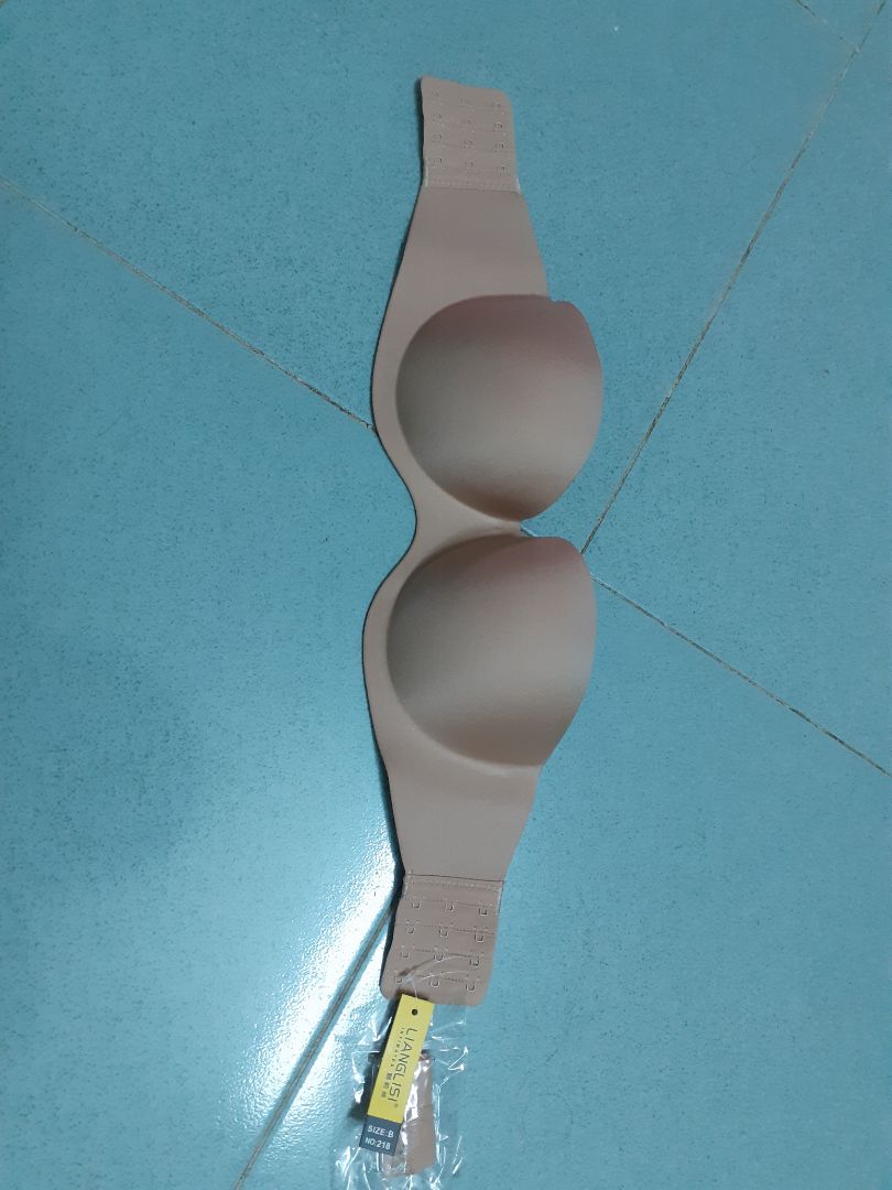 san pham giong hinh . nhung khong thay in noi san xuat . lai thay chu tau ...?