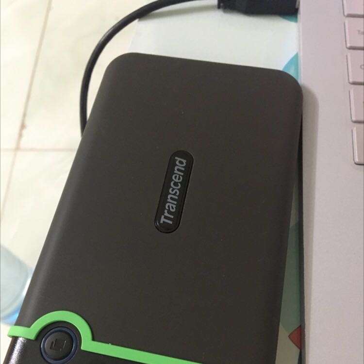 Dùng rất thích vì tốc độ nhanh, kết nối với máy tính dễ dàng