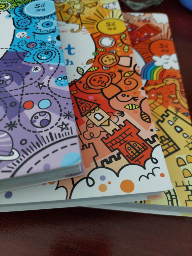 đóng gói sơ sài, mép sách gãy