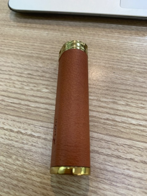 Đúng với mô tả Đúng với mô tả