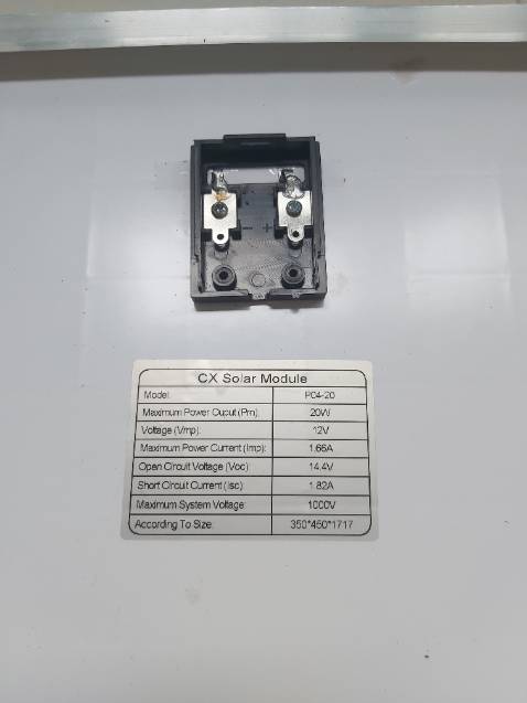 Tấm pi hoạt động khá ổn, nhưng không có nắp lưng đậy chỗ nổi dây và không có đầu nổi như quảng cáo Tấm pi hoạt động khá ổn, nhưng không có nắp lưng đậy chỗ nổi dây và không có đầu nổi như quảng cáo