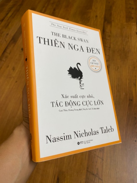 Sách ko có bookcare, hơi bụi bẩn khá nhiều, phải lau sạch nhưng vẫn ok. Sách ko có bookcare, hơi bụi bẩn khá nhiều, phải lau sạch nhưng vẫn ok.