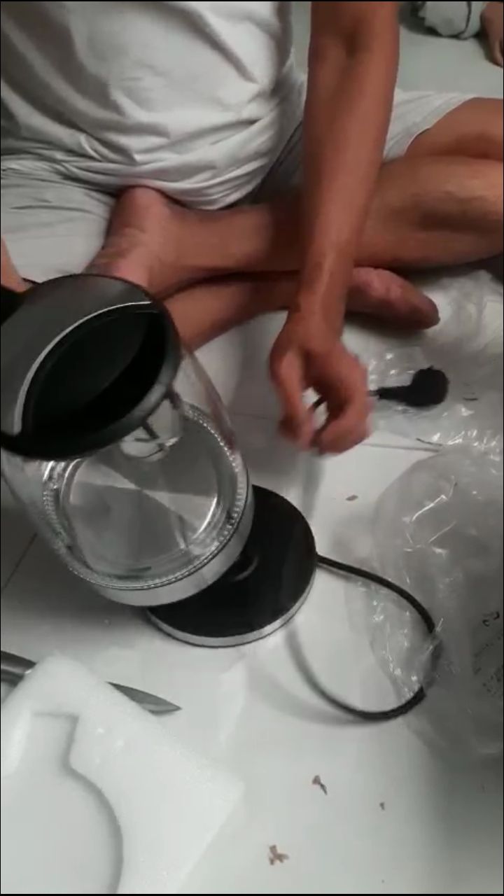 Bình đẹp, hiện đang xài tốt, để xem lâu dài thế nào, nếu tốt sẽ mua tiếp, đóng gói siêu siêu kĩ, tầm 5-6 lớp lận