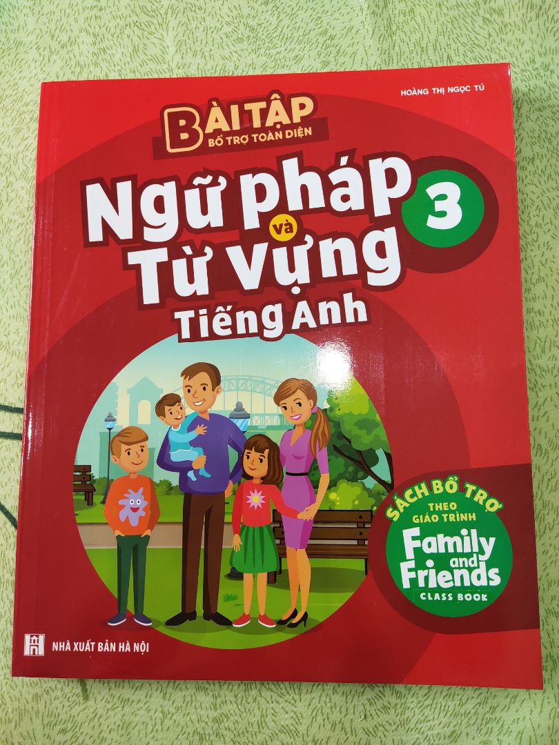 Giao hàng nhanh, sản phẩm đóng gói cẩn thận. sách có hình minh hoạ màu sắc, cấu trúc, bài tập đi kèm dễ hiểu cho các bạn nhỏ dễ tiếp cận, tiếp thu.