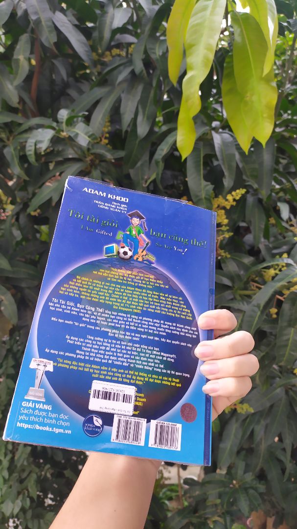 Đặt tối hôm trước sáng hôm sau có luôn , Perfect , sách chính hãng giá rẻ . Perfect , mua nhiều lần rồi và cũng vô cùng đánh giá cao cả về dịch vụ và chất lượng ạ