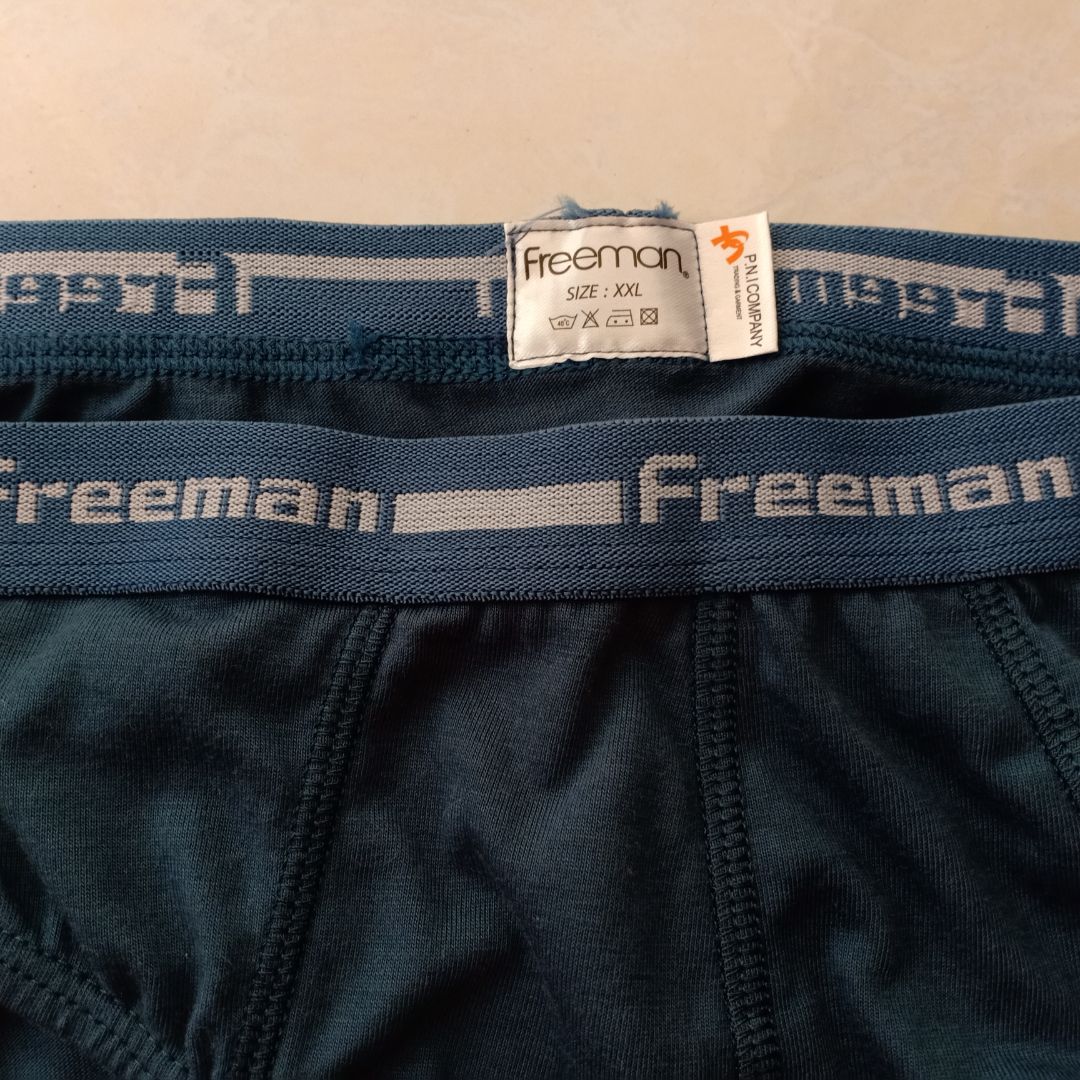 Shop và Tiki giao nhanh, đúng size đã đặt.
Nhưng hàng không chuẩn: Chất liệu mô tả là cotton, thực tế như nilon, mỏng và nóng, kích cỡ nhỏ hơn so với size. Mình không sử dụng được.