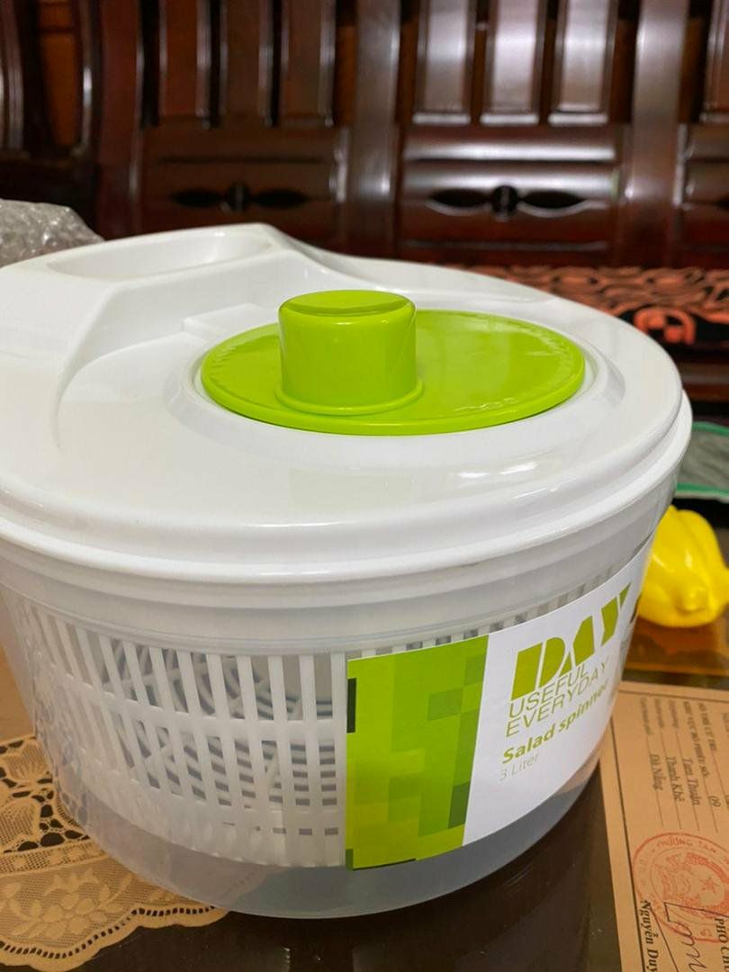 Rổ đẹp 
Chắc chắn
Nhựa dày dặn
Xoay rau khô nhanh cực
Sẽ ủng hộ tiếp