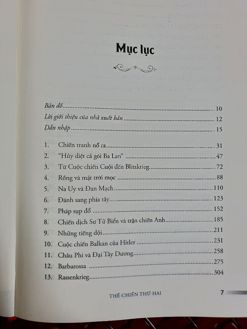Quá hay để đọc. Một phân tích đa chiều về cuộc chiến, không hề phân biệt, không áp lực bởi chính trị, phe phái. Mong chờ những cuốn tiếp theo của tác giả.