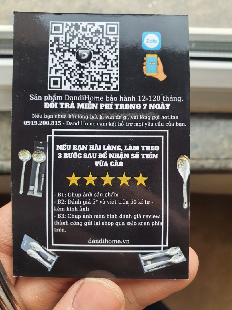 Thiên nga có vết bong lớp mạ ở lòng. Sản phẩm hoàn thiện bình thường, không có cảm giác sáng bóng hay sang trọng. Rate 5 sao thì được shop cashback lại 50.000 nên các bạn lưu ý các rate 5 sao có thể vì cashback.