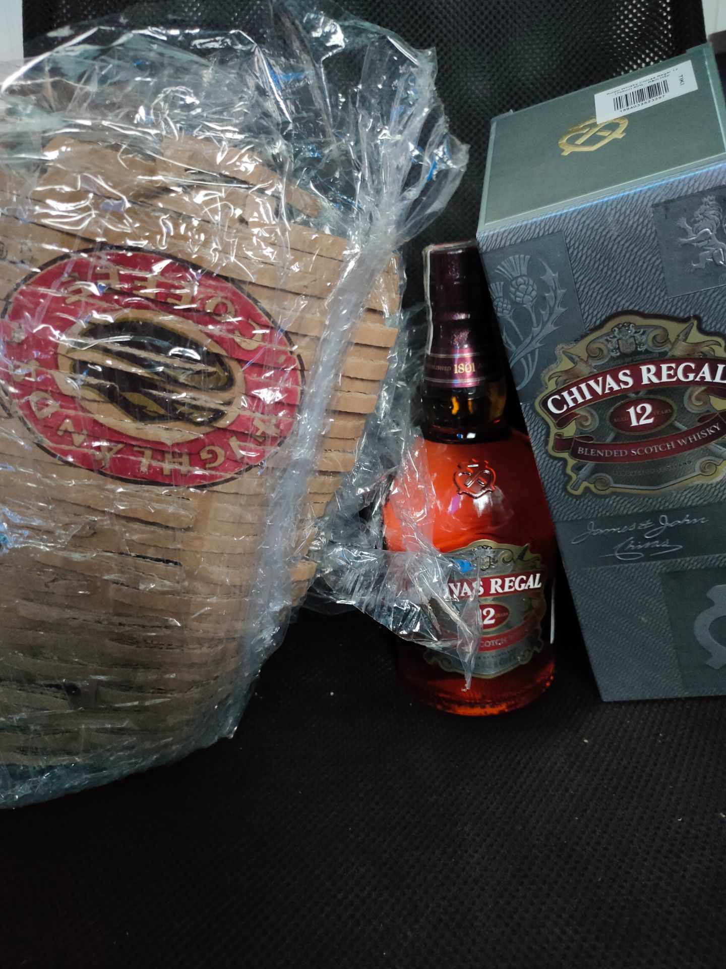 Đã nhận hàng, chuyển hàng khá nhanh, gói hàng rất kĩ lưỡng, chai hộp đầy đủ, giá cả phải chăng, nói chung chất lượng tốt, cho 5 sao luôn!!!