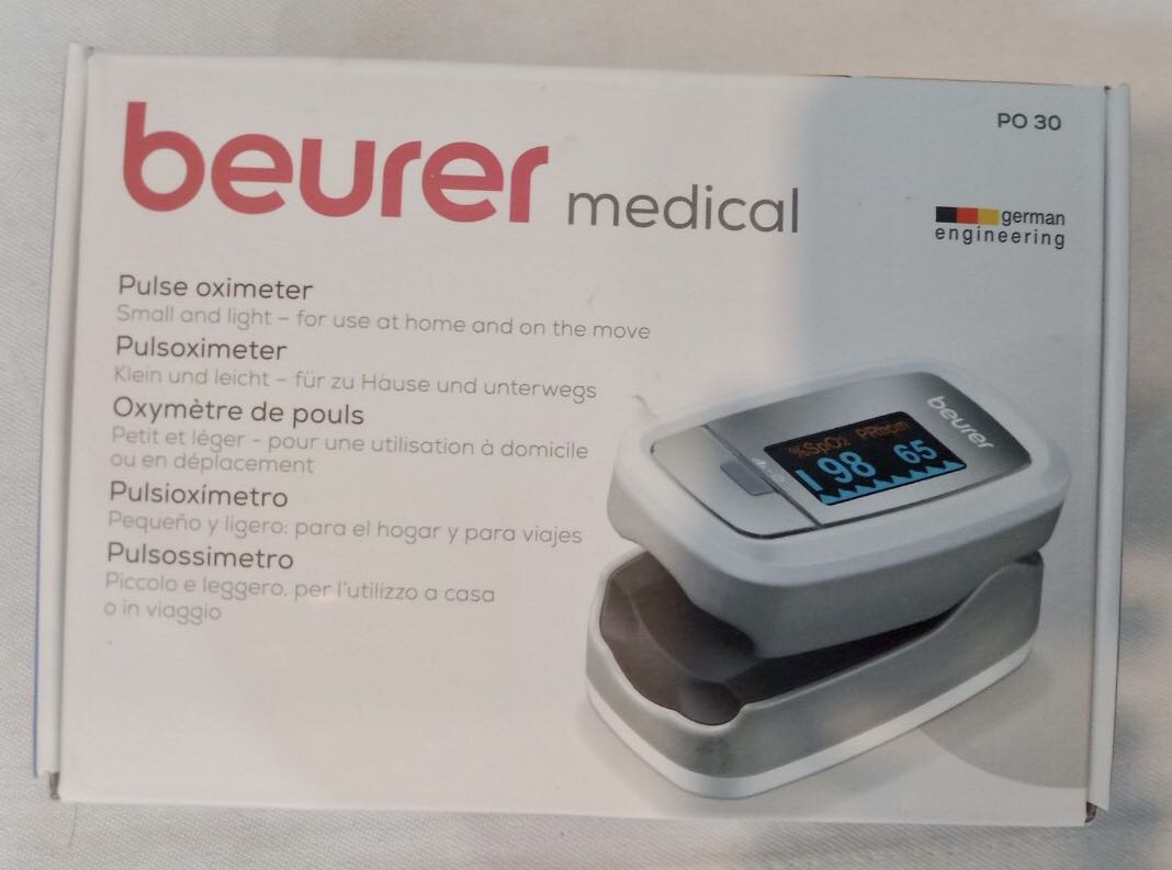 Trong tất cả các máy đo SpO2, đây là loại tốt nhất. 2 năm dịch covid, đã từng xài qua 3 loại, loại này là chính xác và bền. đúng là tiền nào của nấy.