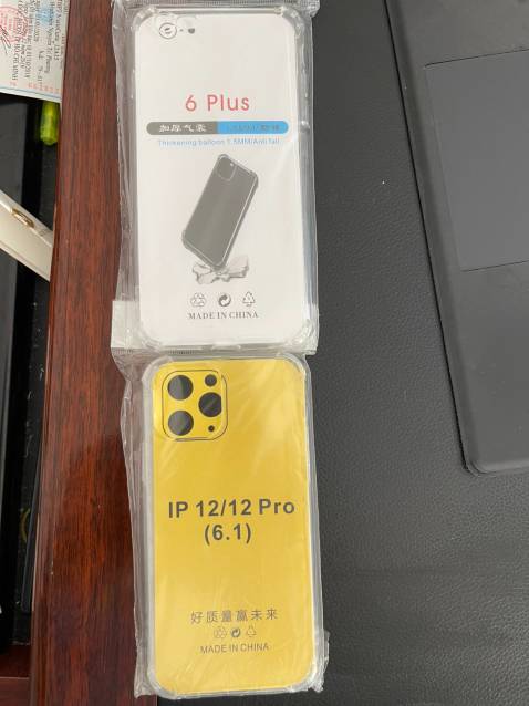 Giao lộn hàng rồi shop ơi
đặt 12 Pro max, giao 12 pro 

giao lại giúp nhé