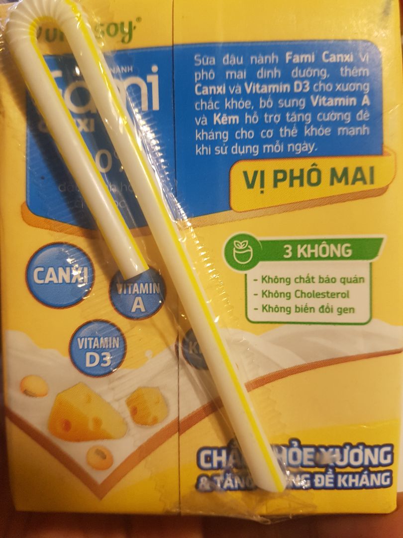 sản phẩm đúng như mô tả, nhãn hiệu fami

có vị thơm béo phomai,

có date được 6 tháng t11.2022,

chuẩn bị và giao hàng rất sớm,

giá khuyến mãi