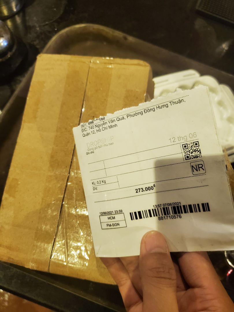 Mua 2 cái giao 1 cái. Tính tiền vẫn 2 cái. Ốp lưng này tính ra 273.000đ. Làm ăn kiểu này cũng ạ luôn. Mua 2 cái giao 1 cái. Tính tiền vẫn 2 cái. Ốp lưng này tính ra 273.000đ. Làm ăn kiểu này cũng ạ luôn.