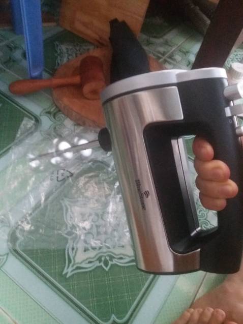 Tiki giao hàng rất nhanh. Sớm hơn ngày dự kiến 1 ngày. Giao vào chủ nhật
Hàng đóng gói cẩn thận.
Mình đã *** máy chạy rất ok
Mình mua 2 cái, mỗi cái được giảm mấy chục K, và đều đã kích hoạt bảo hành điện tử chính hãng bằng tin nhắn điện thoại.
5 sao + cho sản phẩm và Tiki!