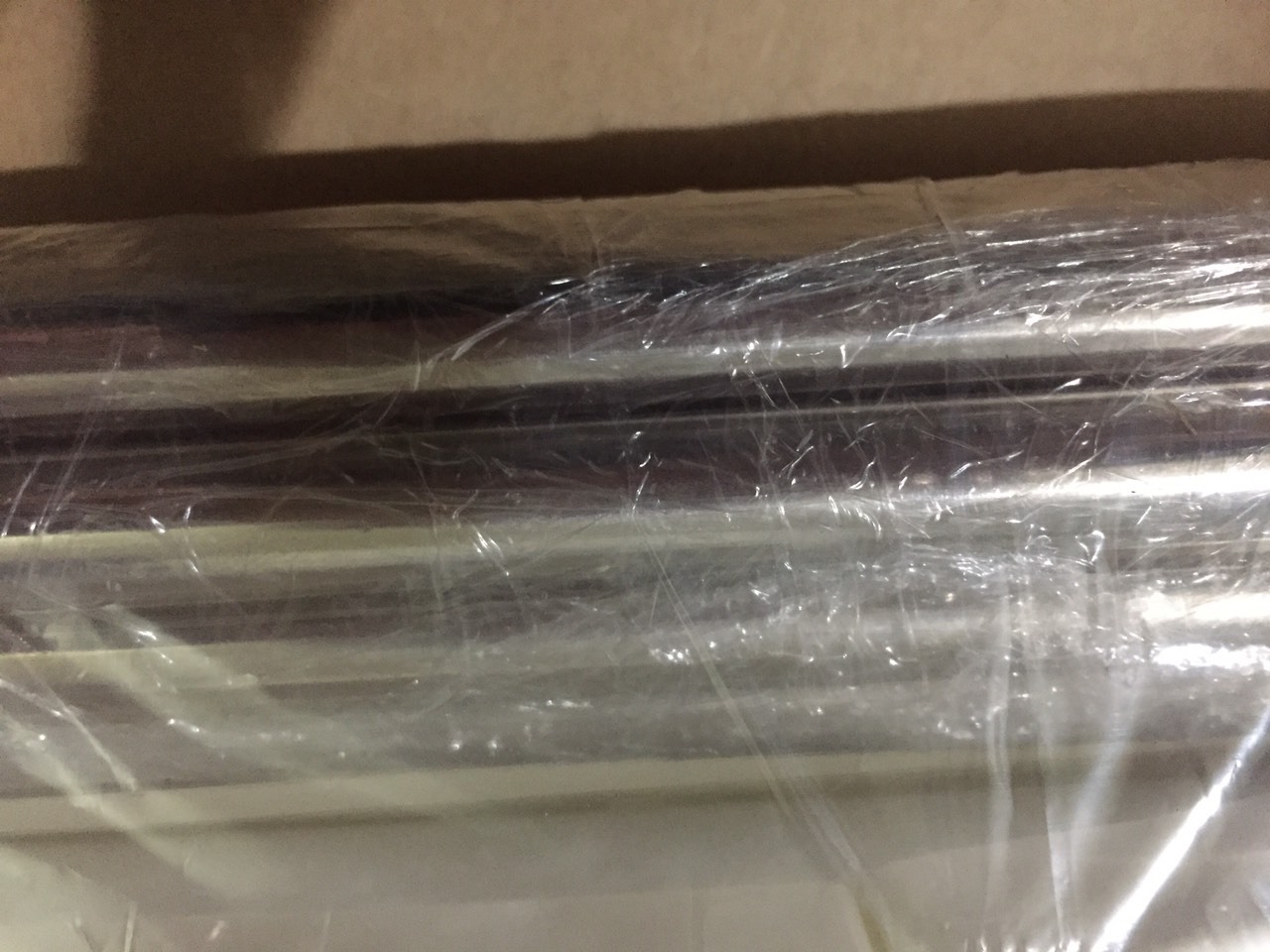 Đã mua hàng online rất nhiều nhưng lần đầu tiên đánh giá về sản phẩm một cách chân thành và có tâm như thế này . Phải nói là  cực kỳ hài lòng. Sản phẩm rất chắc chắn   Nhựa nguyên sinh mình cũng chưa hiểu lắm nhưng sản phẩm cảm giác có độ đàn hồi sờ cảm giác rất xịn inox sáng bóng . Lắp đặt lúc đầu hơi lúng túng nhưng mà có sách hướng dẫn nên làm ngon luôn. Sản phẩm đúng như hình mô tả trên web, giao hàng phải nói là cực nhanh. Đóng gói sản phẩm đẹp mắt gọn gàng và nhân viên cũng rất tận tình. Cảm ơn shop