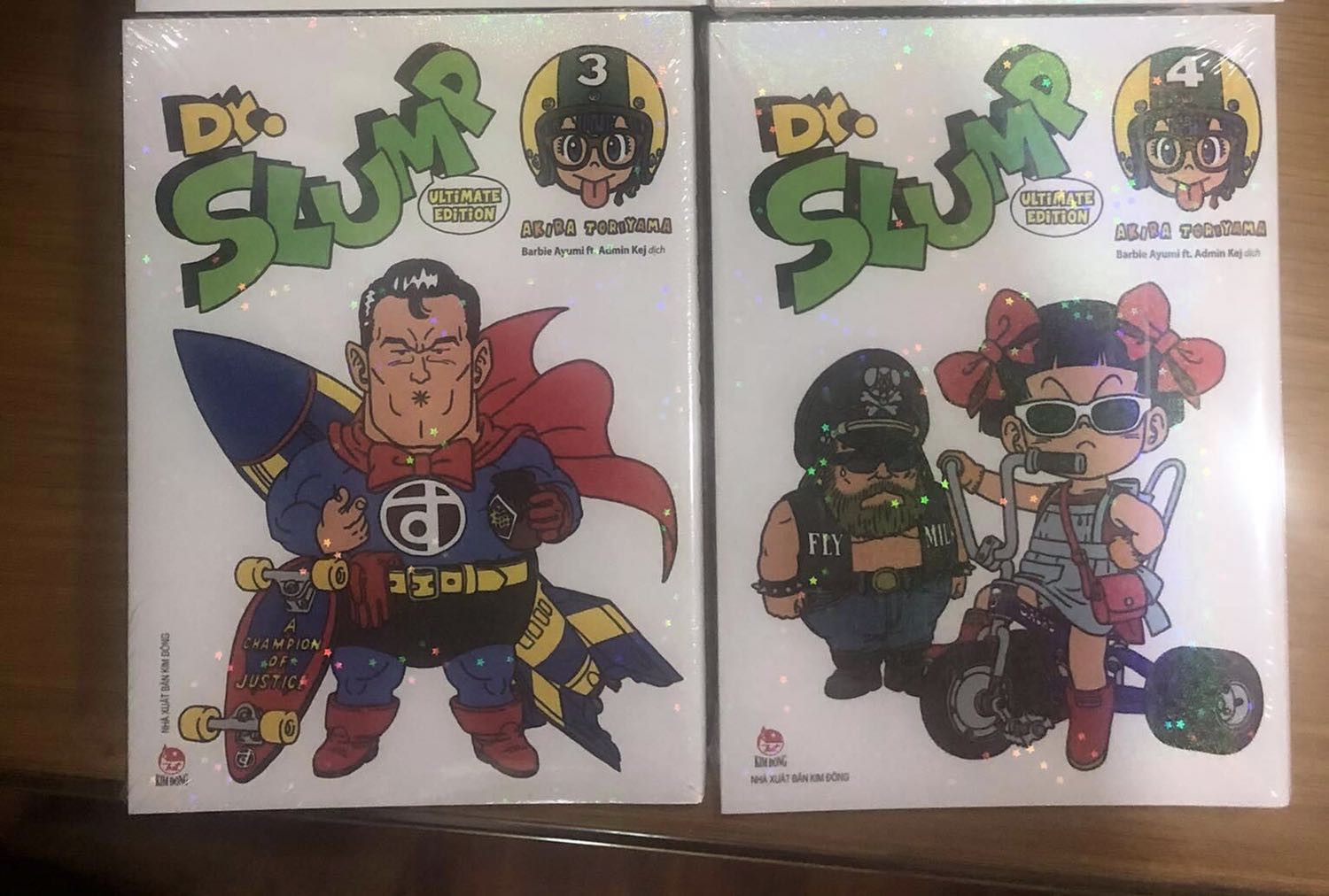 Bộ truyện siêu hài, ưa thích nhất của mình chỉ sau kinh điển Doraemon. Mỗi tội chờ sách ra hơi lâu, tháng mới có một tập nên cứ ra tập mới là phải cày lại tập cũ. Nhưng vẫn rất xứng đáng được chờ đợi .