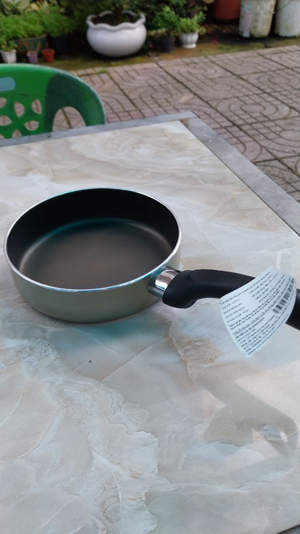 Nồi rất đẹp, chắc chắn, dày, ok